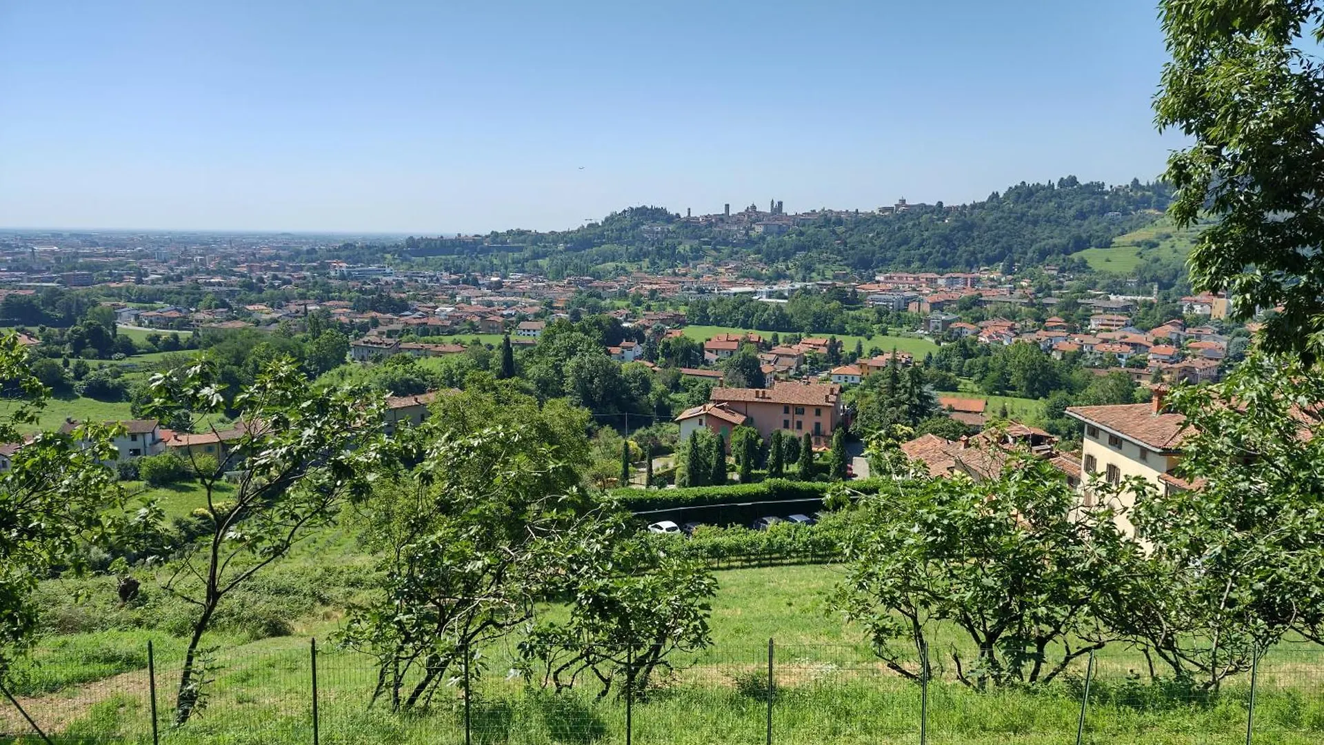 Aminta Apartment Bergamo 0*,  Italy